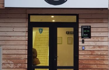 DCS Laboratory — Internet și comunicații