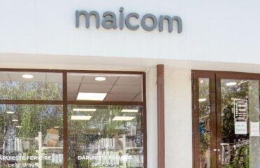 Maicom — Îmbrăcăminte și încălțăminte