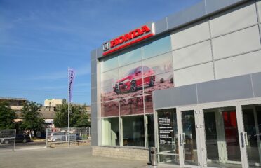 Centru Honda — Showroom-uri auto