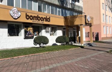 Bombonici — Îmbrăcăminte și încălțăminte