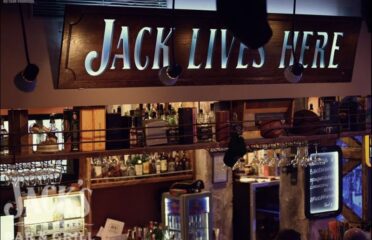 Jack’s Bar & Grill — Restaurante