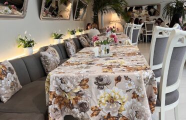 Kuzina — Restaurante