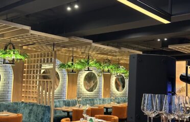 Asti Restobar — Restaurante