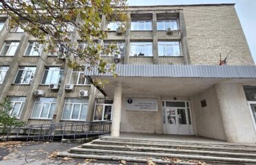 Centrul Municipal de Vaccinare — Clinici și spitale
