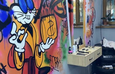 Wild Rabbit Barbershop — Барбершоп