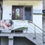 Two Hands Massage