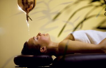 Medazur Med Spa — Clinici și spitale