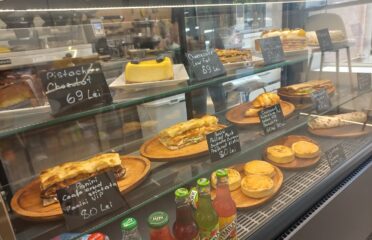 Vibeandgocoffee — Cafes