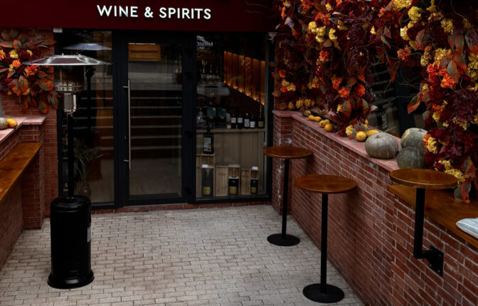 HEDONISM Wine & Spirits — fotografie
