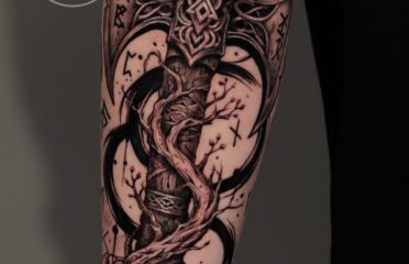 Blacklist Studio — Tatuaje și piercing
