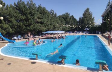 Piscina President — Бассейны