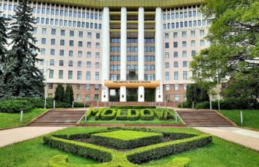 Parlamentul Republicii Moldova — Ministries and central authorities