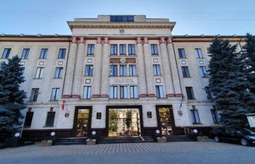 Curtea de Conturi — Instanțe și procuratură
